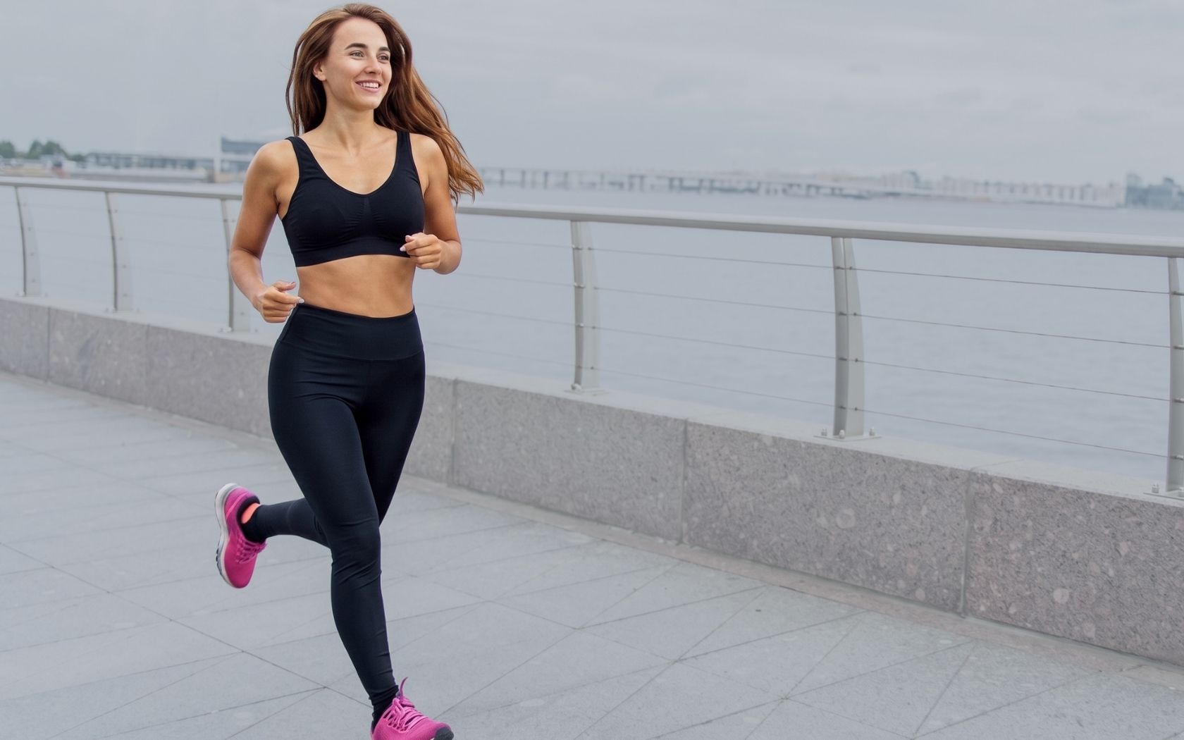 ¿Cuándo caminar después de una liposucción? | Dorsia